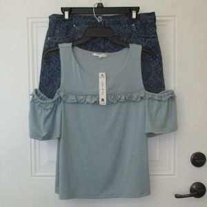 Willow & Clay Drop Sleeve Blue Top Size M NWT